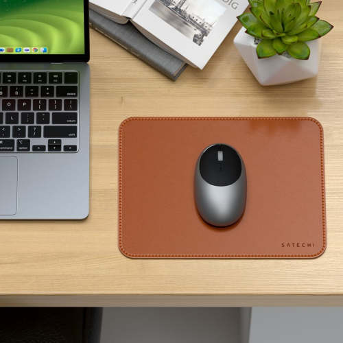 Satechi Vegan-Leather Premium Mousepad - Brown